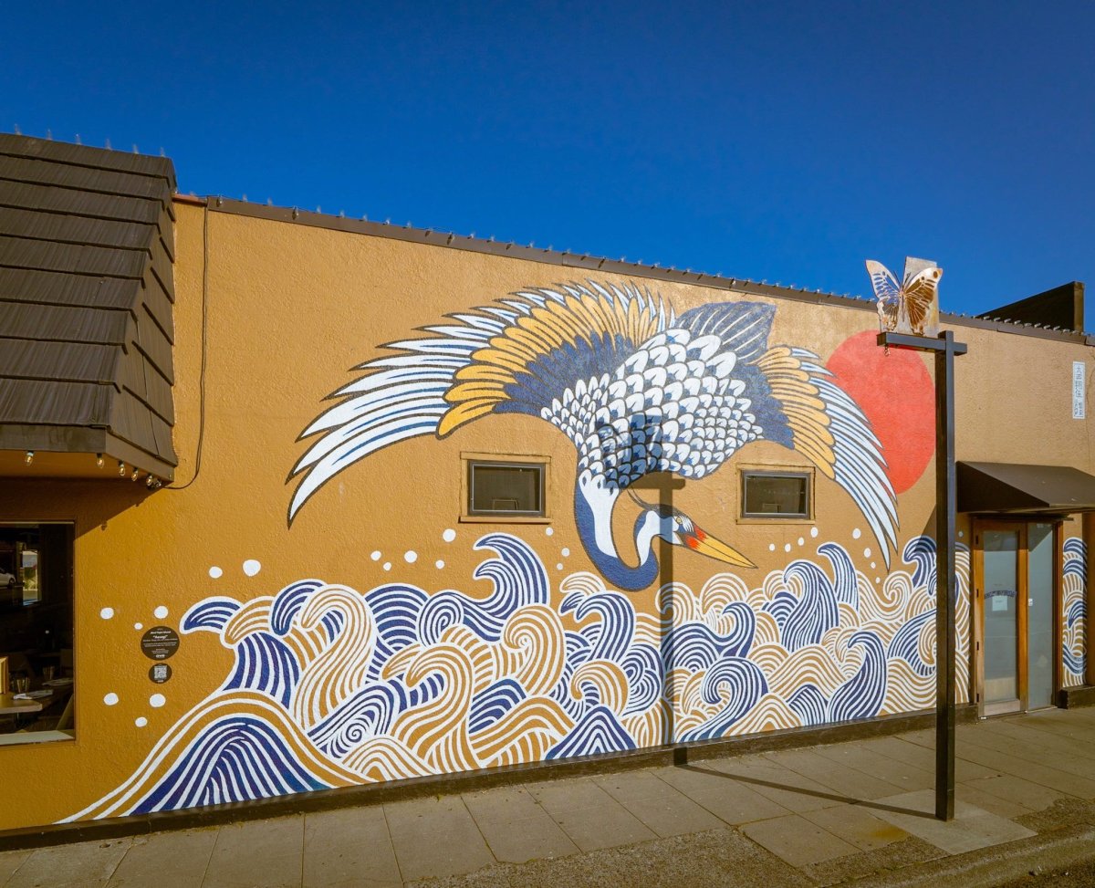 "Aosagi" mural in Downtown Edmonds